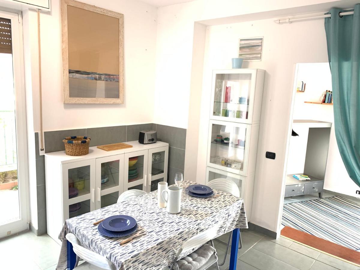 Apartamento Sunray By The Sea Levanto Exterior foto